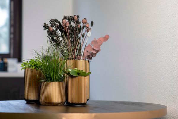 Mix&match bloempotjes van de productlijn capi groove gold binnenpotten
